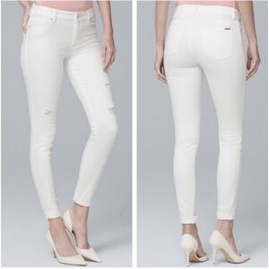 WHBM NWT Women’s White Ivory Distressed Lace Denim The Skinny Crop